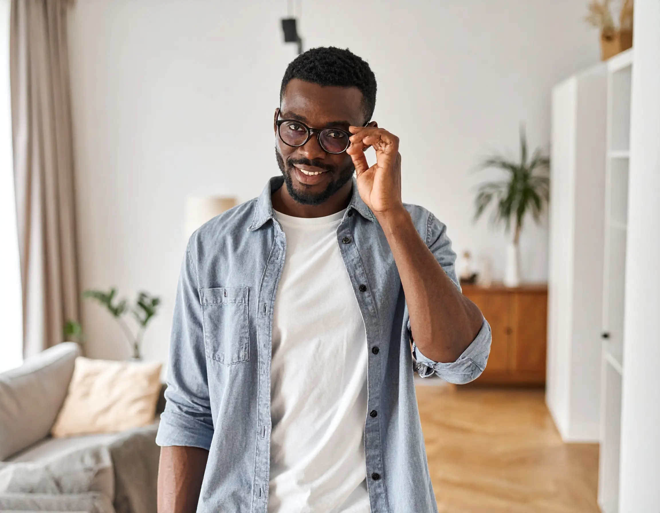 4 How Long Does It Take to Get Used to New Glasses? Overcome Headaches, Dizziness & Adapt Faster!