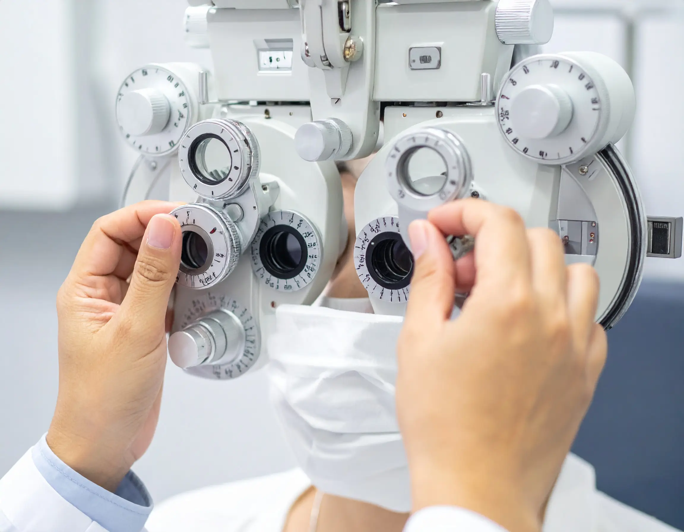 Firefly People check their vision at the clinic. 758677 Eye Exam Services in Conestogo, Ontario