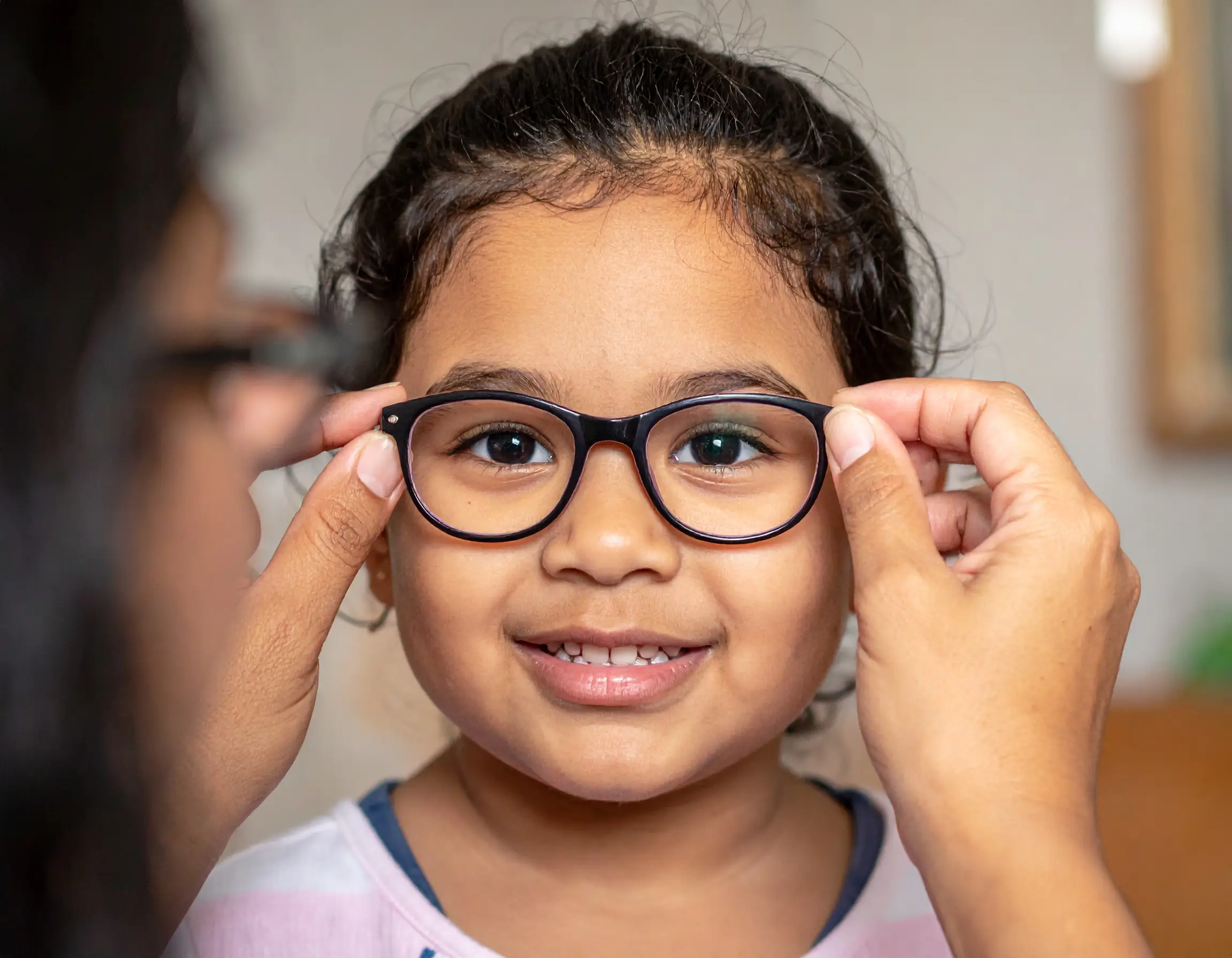 1 1 Does OHIP Cover Prescription Eyewear? Costs & Coverage Gaps