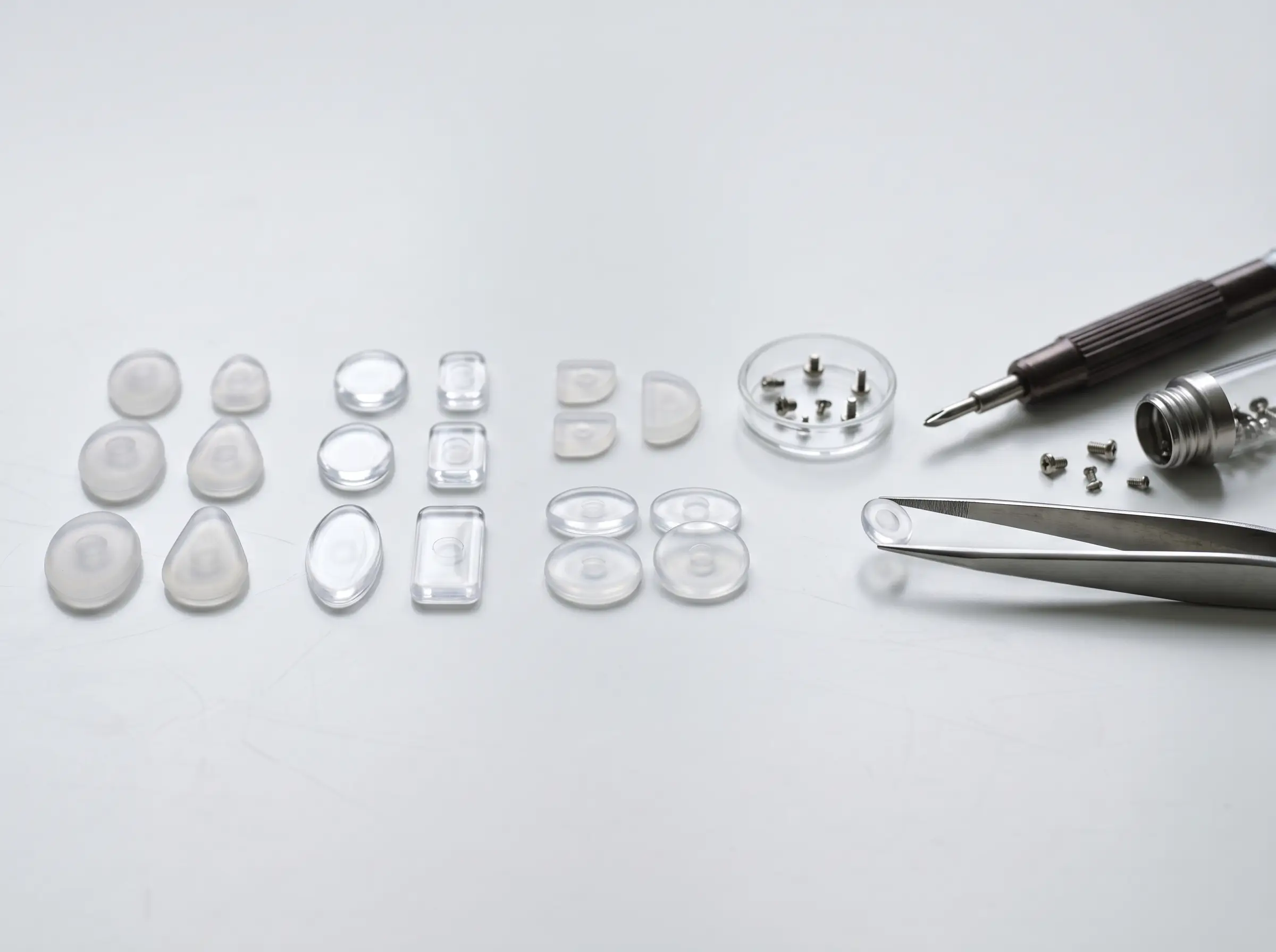 1 How to Adjust Spectacle Nose Pads: Expert Tips for Comfortable Eyeglass Fitting and Repair